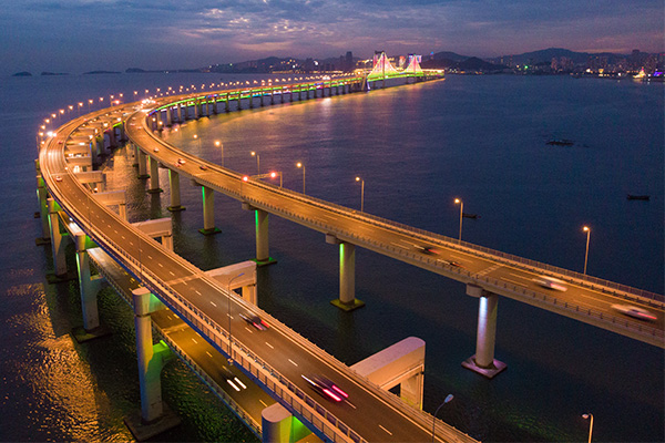 大橋夜景燈光設(shè)計