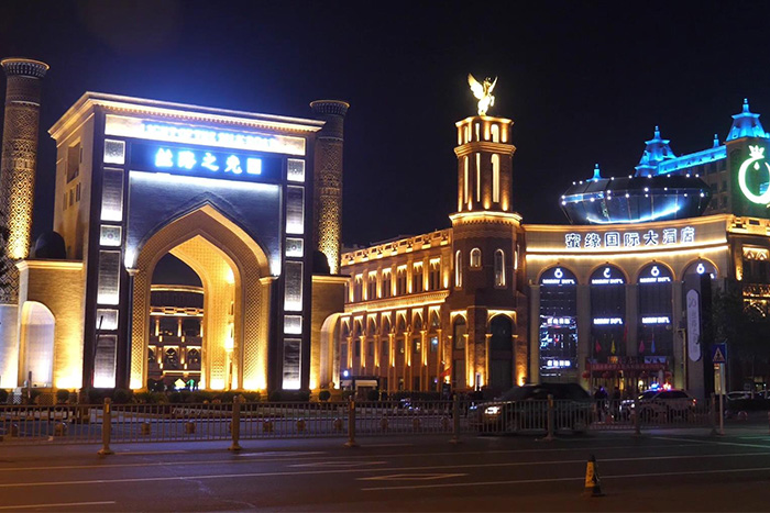 想知道你的酒店做完亮化能有多美嗎？