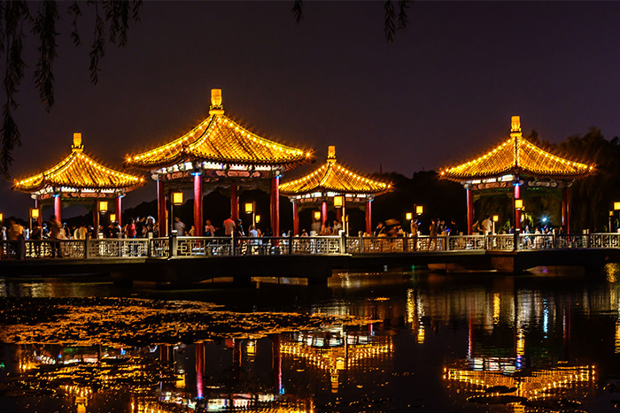 做涼亭燈光亮化要注意什么？這四點(diǎn)是關(guān)鍵！