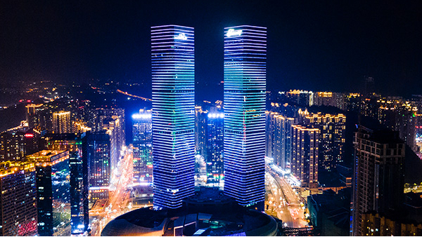 戶外亮化工程如何選擇光源？這幾點(diǎn)不能做錯(cuò)