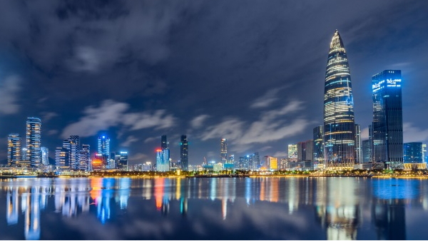城市夜景照明設計中如何捕捉建筑的藝術(shù)？