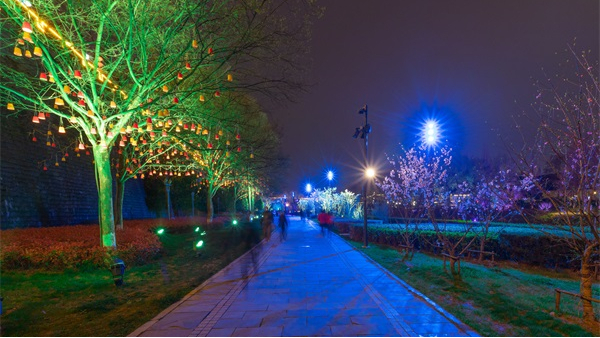 公園夜景燈光亮化如何做才能吸引人？