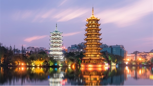 景觀照明設(shè)計都需要遵循哪些原則？