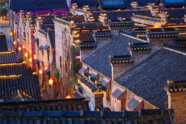 建筑亮化設(shè)計的好處有哪些？