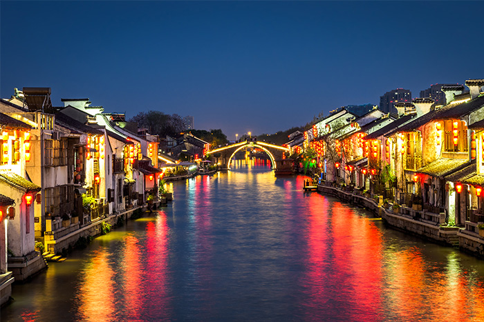一站式亮化服務(wù)，讓你的景區(qū)瞬間變身網(wǎng)紅打卡地！